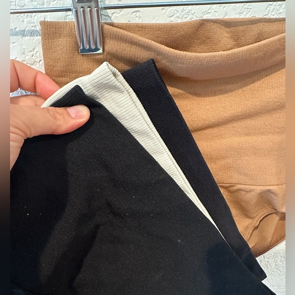 Blanqi Hipster compression pant- size m- set of 4 - Picture 5 of 5